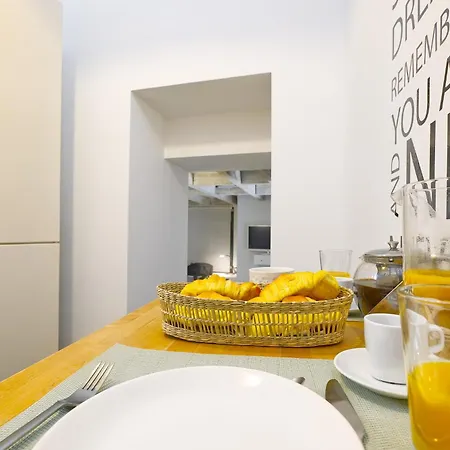 New! Lovely Duplex In The Heart Of Alfama