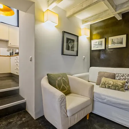 Apartment New! Lovely Duplex In The Heart Of Alfama Lisbon