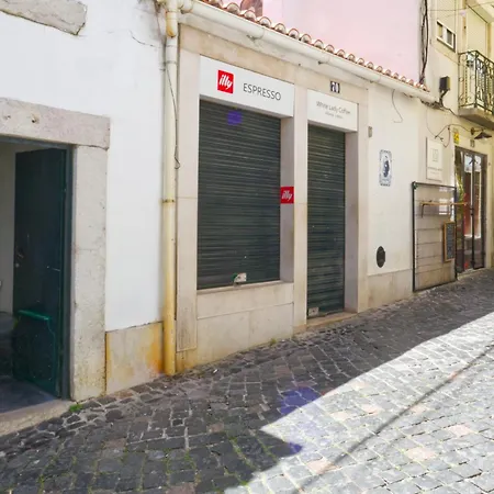 New! Lovely Duplex In The Heart Of Alfama