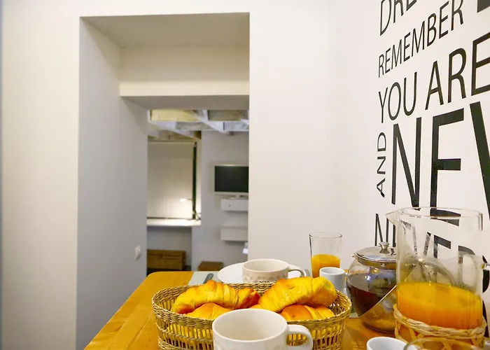 New! Lovely Duplex In The Heart Of Alfama * Lisboa