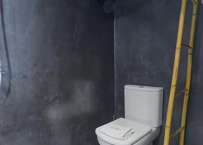 New! Lovely Duplex In The Heart Of Alfama شقة *