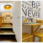 New! Lovely Duplex In The Heart Of Alfama ליסבון