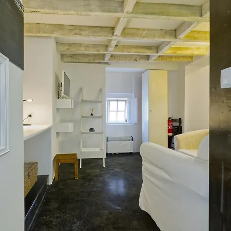 New! Lovely Duplex In The Heart Of Alfama * Lisboa
