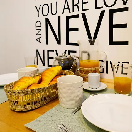 New! Lovely Duplex In The Heart Of Alfama Appartamento