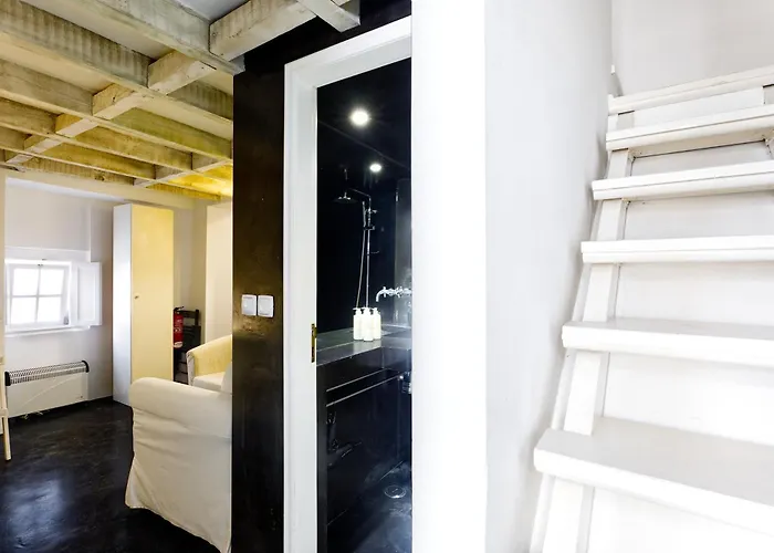 New! Lovely Duplex In The Heart Of Alfama Apartment