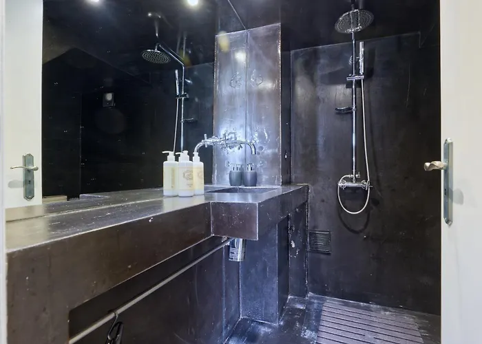 New! Lovely Duplex In The Heart Of Alfama Lisbon