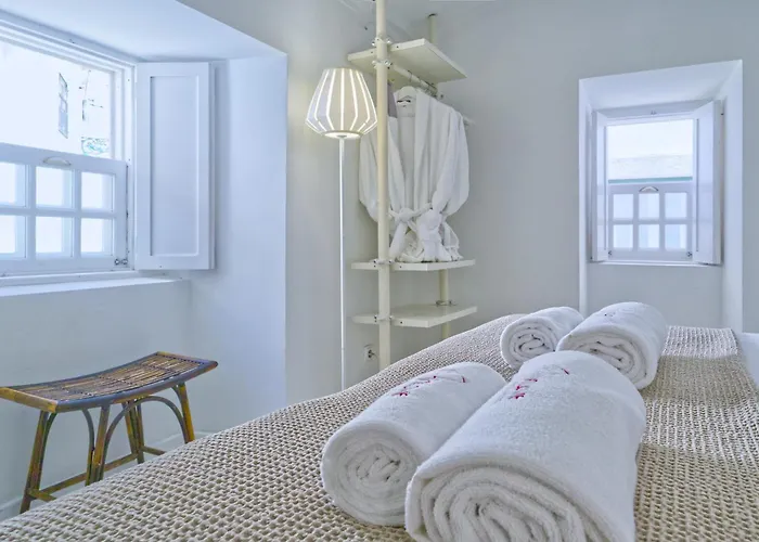 New! Lovely Duplex In The Heart Of Alfama *